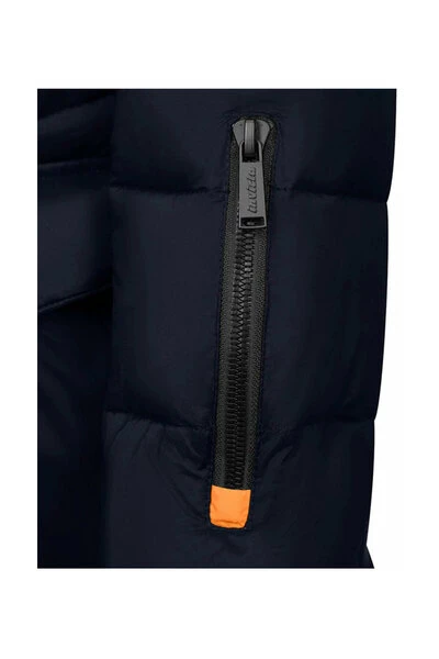 Aanbiedingen ✨ Invicta Winterjassen Winter Jackets Blue ✔️ 3 Aanbiedingen ✨ Invicta Winterjassen Winter Jackets Blue ✔️